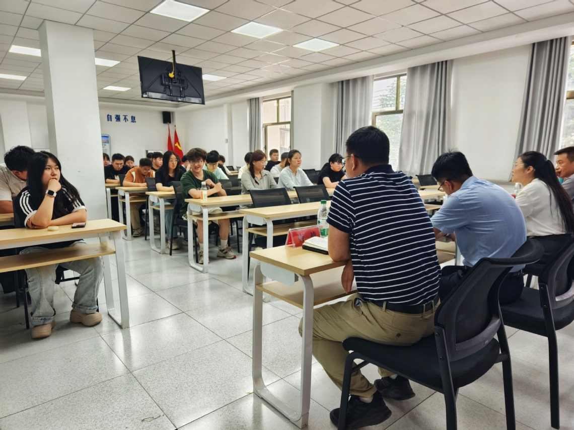 图2.jpg 图2.jpg